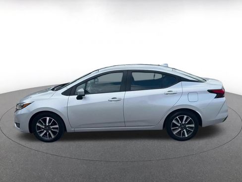 Used 2025 Nissan Versa SV FWD image 8
