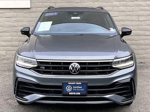 Certified 2022 Volkswagen Tiguan SE R-Line image 2