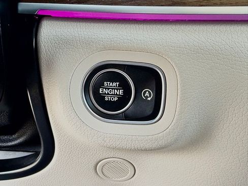 Used 2026 Mercedes-Benz GLS 450 4MATIC image 25