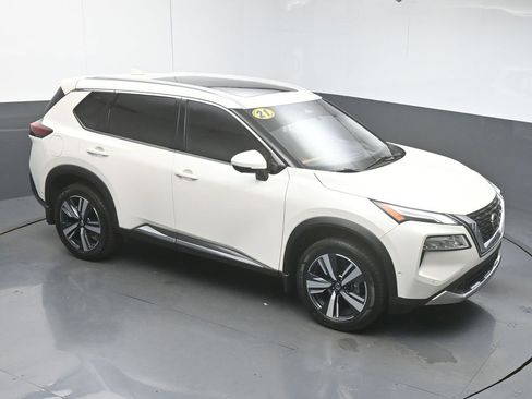 Used 2021 Nissan Rogue Platinum image 43