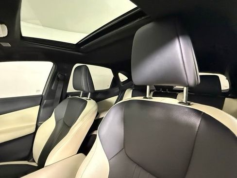 Used 2024 Lexus NX 250 FWD image 5