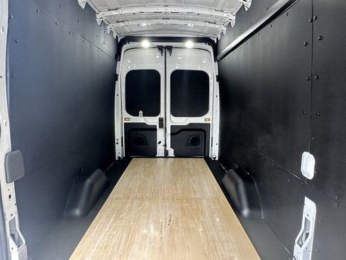 Used 2025 Ford Transit 250 148 High Roof Extended w/ Load Area Protection Package image 18
