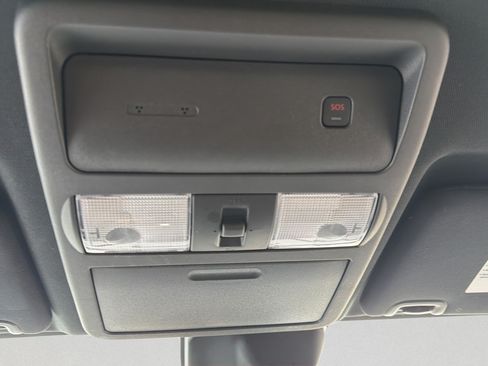 Used 2023 Nissan Frontier PRO-4X w/ Pro Convenience Package AWD/4WD image 19
