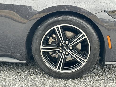 Used 2024 Ford Mustang Premium image 12