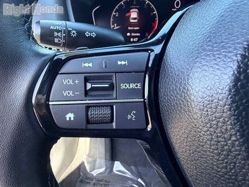 Certified 2025 Honda Civic Sport image 23