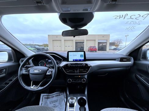 Used 2022 Ford Escape SE w/ Convenience Package image 14