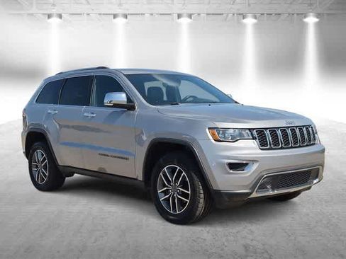 Used 2020 Jeep Grand Cherokee Limited w/ Luxury Group II AWD/4WD image 2