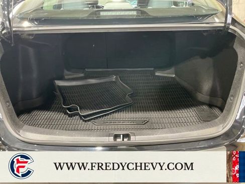 Used 2025 Toyota Corolla LE image 22