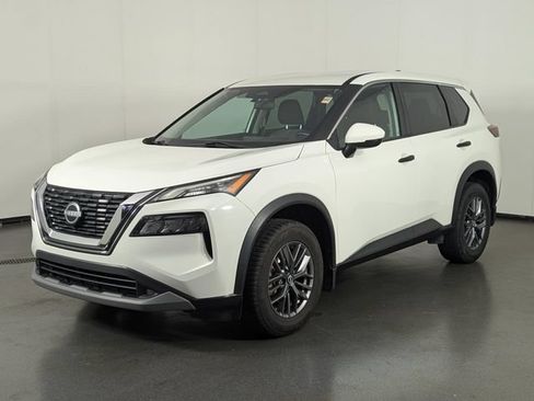 Used 2022 Nissan Rogue S AWD/4WD image 4
