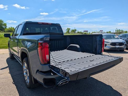 New 2026 GMC Sierra 1500 Denali AWD/4WD image 18