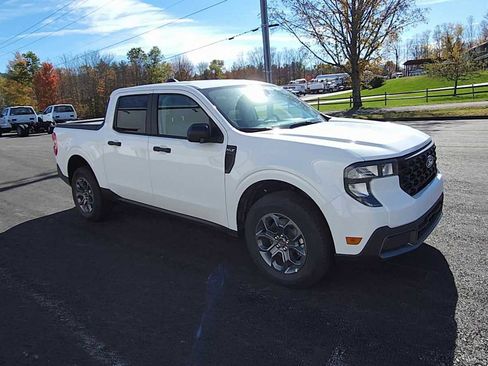New 2025 Ford Maverick XLT FWD image 2