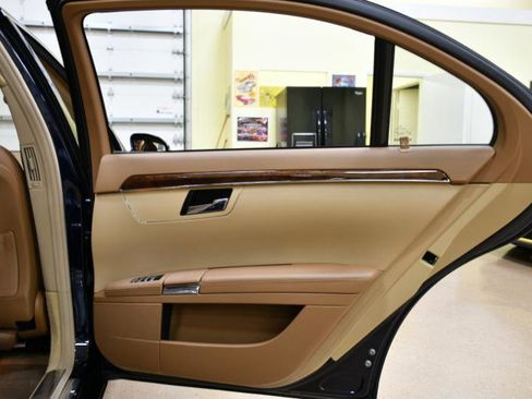 Used 2007 Mercedes-Benz S 550 image 41