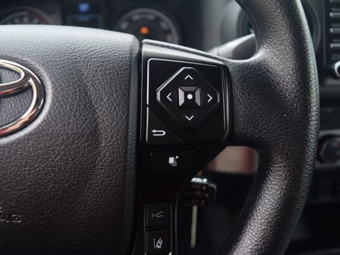 Used 2023 Toyota Tacoma SR AWD/4WD image 5