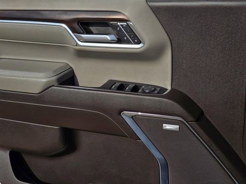 Used 2023 GMC Sierra 1500 SLT image 20