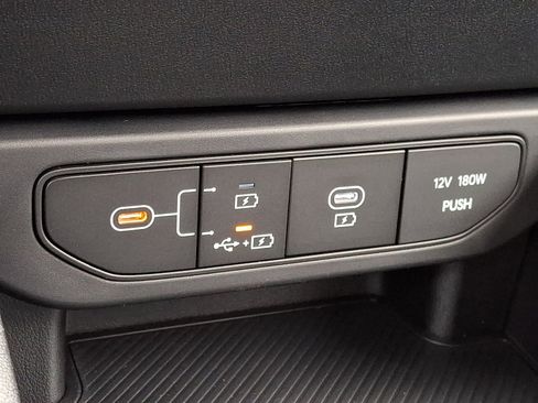 New 2025 Kia K4 LXS image 14