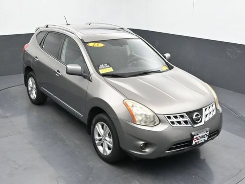 Used 2013 Nissan Rogue SV w/ Premium Pkg AWD/4WD image 35