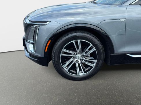 Certified 2023 Cadillac Lyriq 2WD image 29