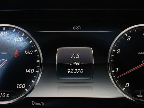 Used 2015 Mercedes-Benz S 550 4MATIC Sedan image 37