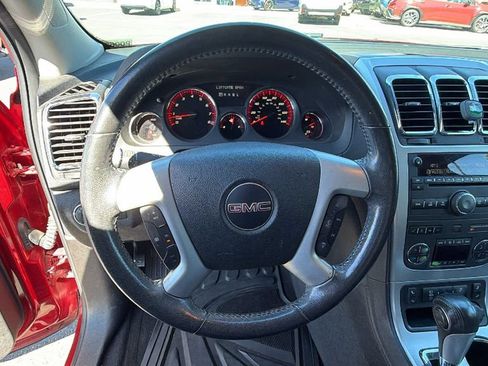 Used 2012 GMC Acadia SLT AWD/4WD image 25