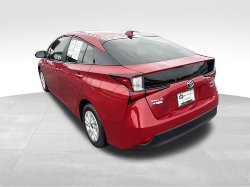 Used 2022 Toyota Prius L Eco FWD image 3