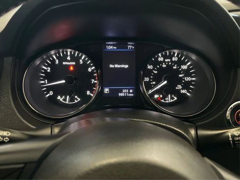 Used 2018 Nissan Rogue SL image 21