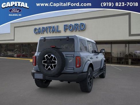 New 2025 Ford Bronco Outer Banks AWD/4WD image 8