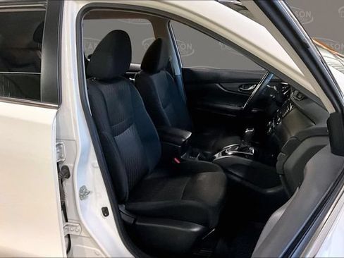Used 2020 Nissan Rogue AWD image 15
