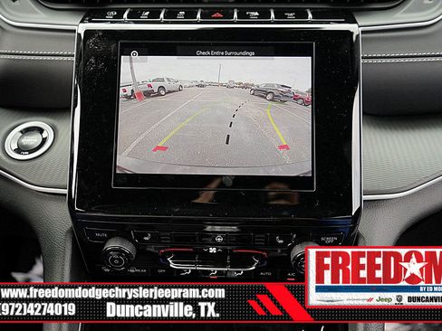 New 2024 Jeep Grand Cherokee L Altitude image 24