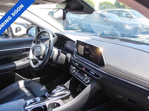 Used 2021 Hyundai Sonata Limited FWD image 21