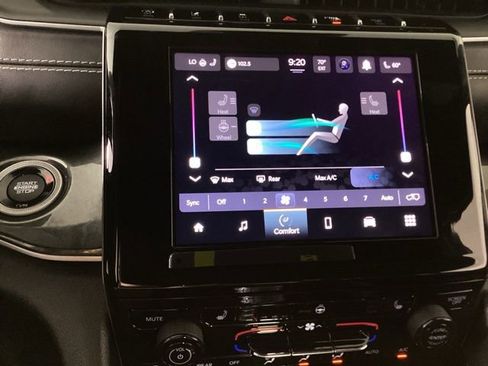 Used 2022 Jeep Grand Cherokee Altitude image 27