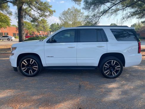 Used 2018 Chevrolet Tahoe Premier image 2