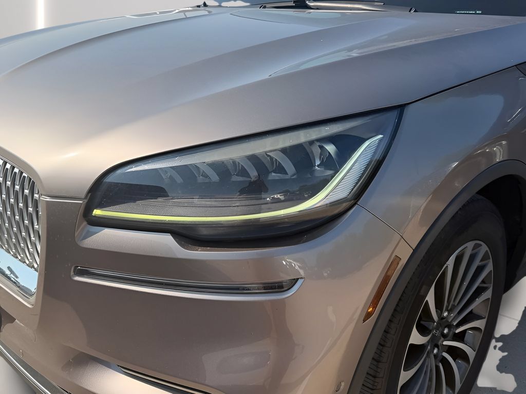 Used 2020 Lincoln Aviator Reserve w/ Equipment Group 201A RWD image 42