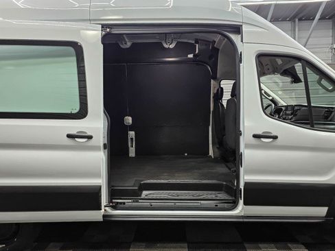 Used 2023 Ford Transit 250 148 High Roof Extended w/ Load Area Protection Package RWD image 11