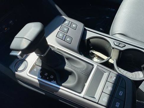 New 2026 Kia Sportage SX AWD/4WD image 19