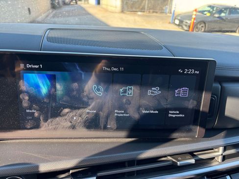 Used 2025 Hyundai Santa Fe SEL image 22