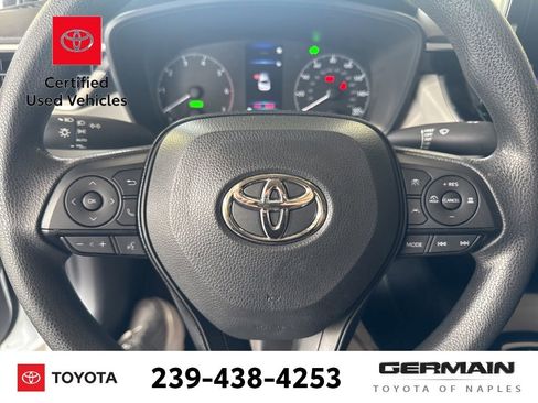 Used 2024 Toyota Corolla LE w/ LE Convenience Package image 17