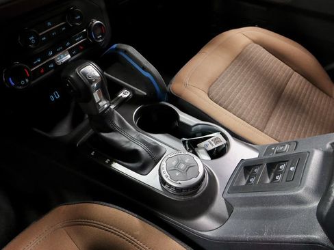 Certified 2023 Ford Bronco Outer Banks AWD/4WD image 33