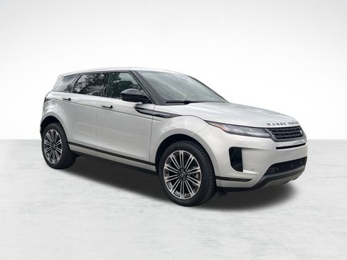 New 2025 Land Rover Range Rover Evoque S image 5