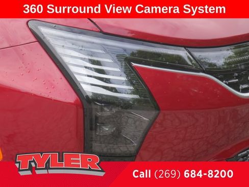 New 2027 Chrysler Pacifica Limited FWD image 10