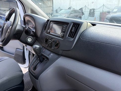 Used 2019 Nissan NV200 SV FWD image 12
