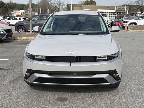 New 2026 Hyundai Ioniq 5 SEL image 2