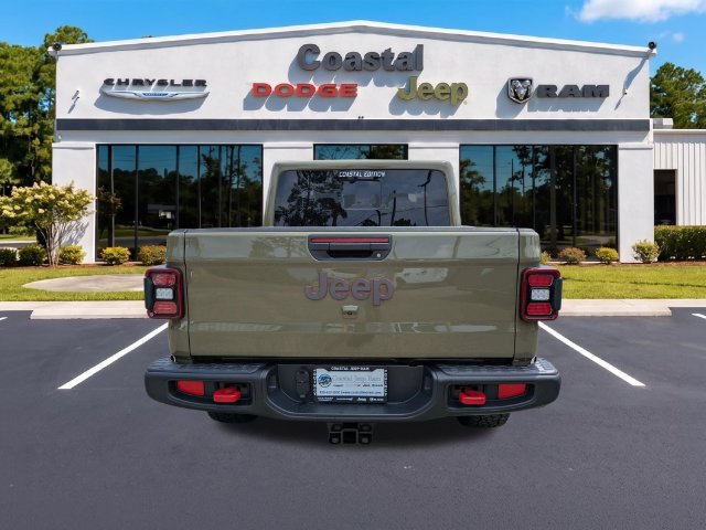 New 2026 Jeep Gladiator Rubicon w/ Steel Power Dome Hood Package AWD/4WD image 5