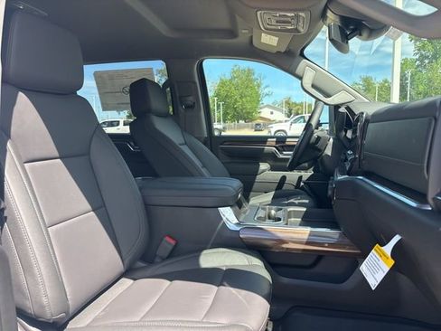 New 2026 Chevrolet Silverado 2500 LT w/ Trail Boss Package AWD/4WD image 19