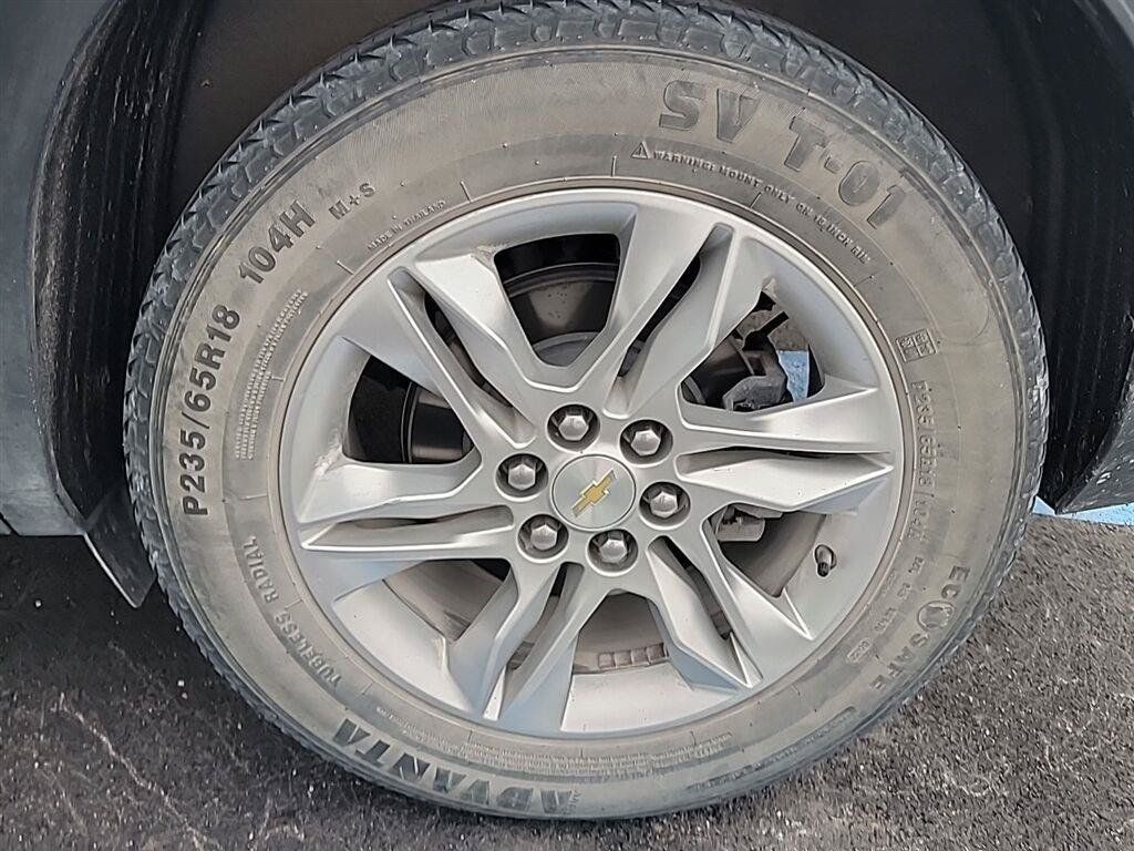 Used 2019 Chevrolet Blazer LT FWD image 9
