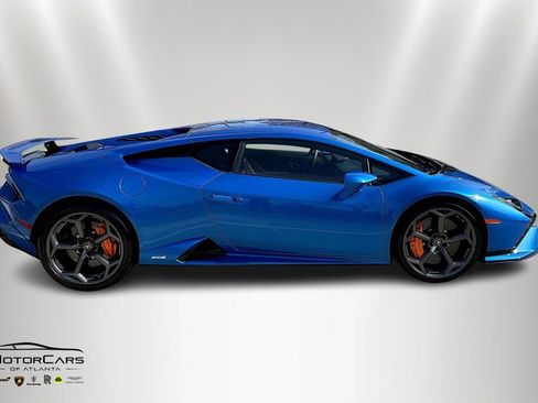 Used 2024 Lamborghini Huracan Tecnica image 6