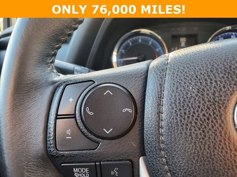 Used 2017 Toyota Corolla L image 16