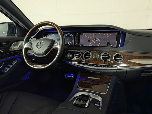 Used 2015 Mercedes-Benz S 550 4MATIC Sedan image 22