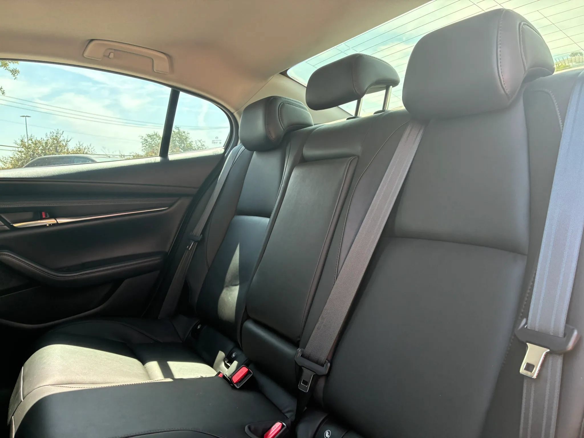 Used 2022 MAZDA MAZDA3 s AWD/4WD image 16