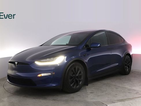Used 2023 Tesla Model X AWD/4WD image 2