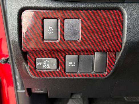 Used 2022 Toyota Tacoma SR w/ SR Convenience Package RWD image 21